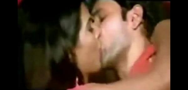  Imran hashmi kissing fest..!